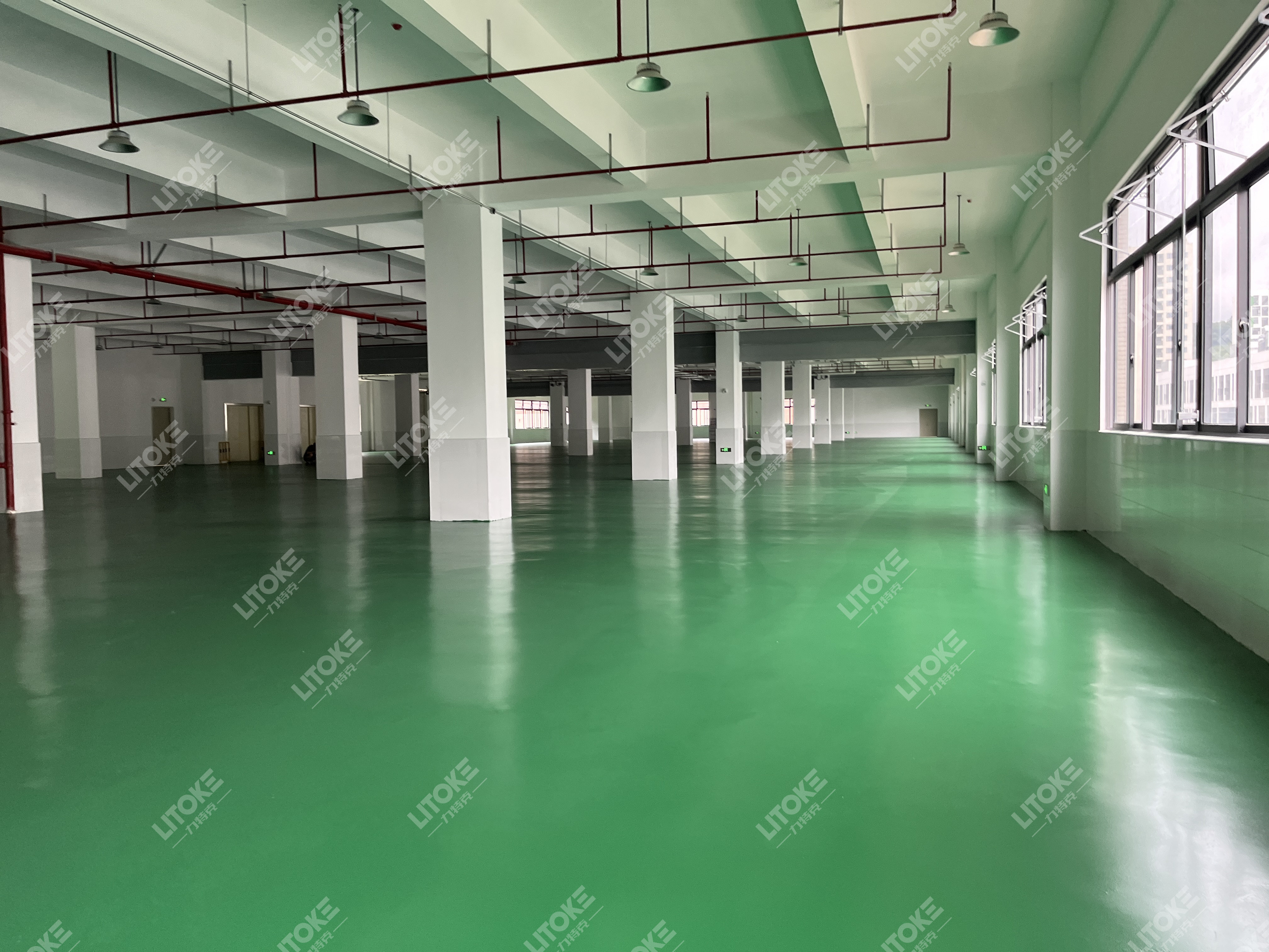 無(wú)塵車間地坪怎么做？聚氨酯超耐磨地坪解決方案來(lái)了！